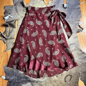 Ralph Lauren silk burgundy paisley wrap skirt Sz 8